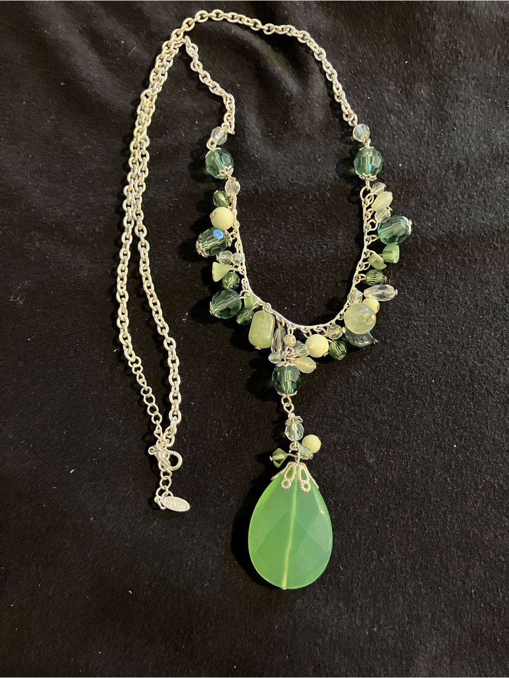 Green Teardrop Pendant Necklace with Faceted Beads - Women's Fashion